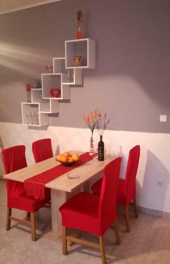 Apartments Luca Ražanac Habitación foto